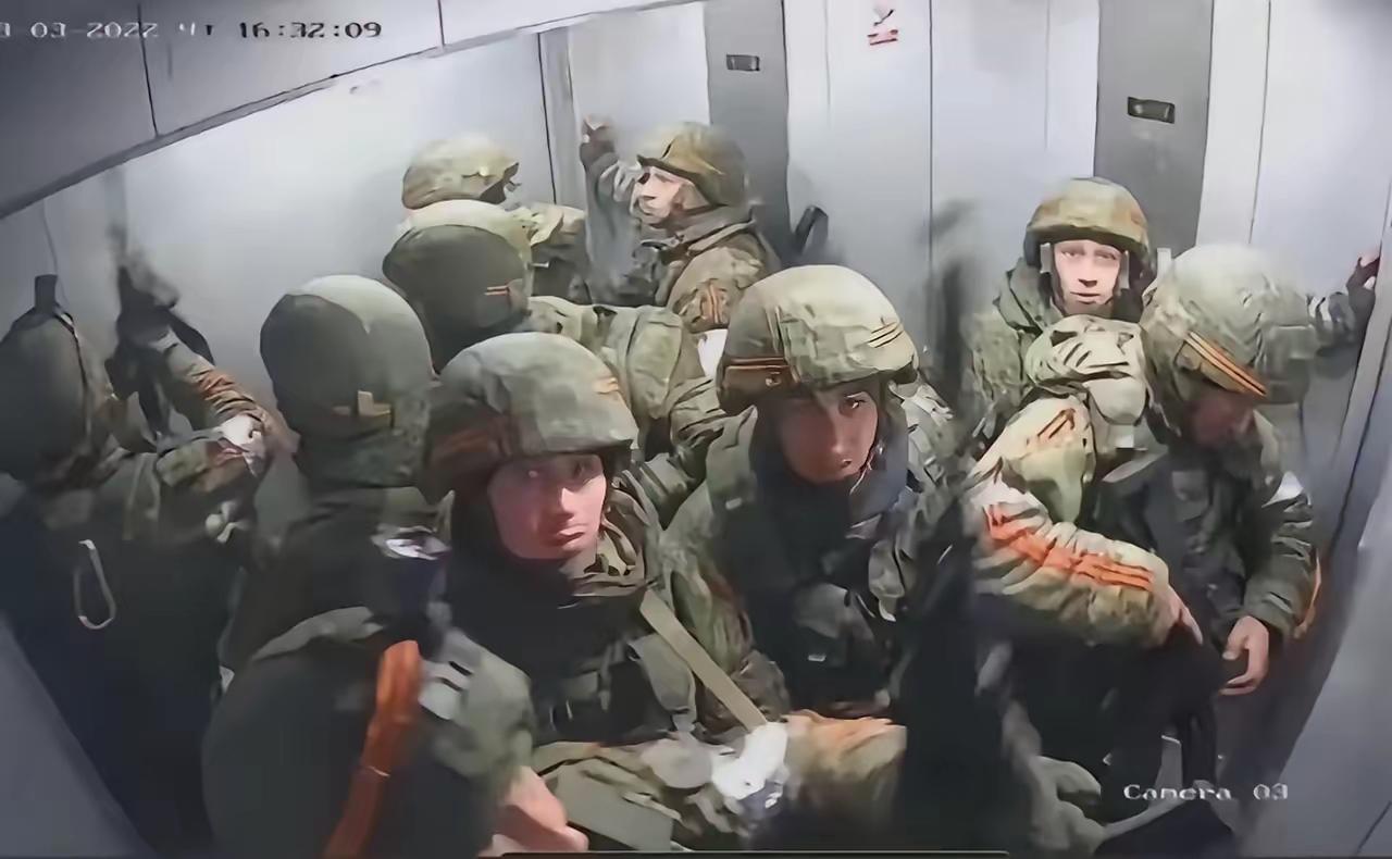 2022年，在俄乌战争爆发的第一年，俄军精锐VDV部队，在基辅安东诺夫机场作战的