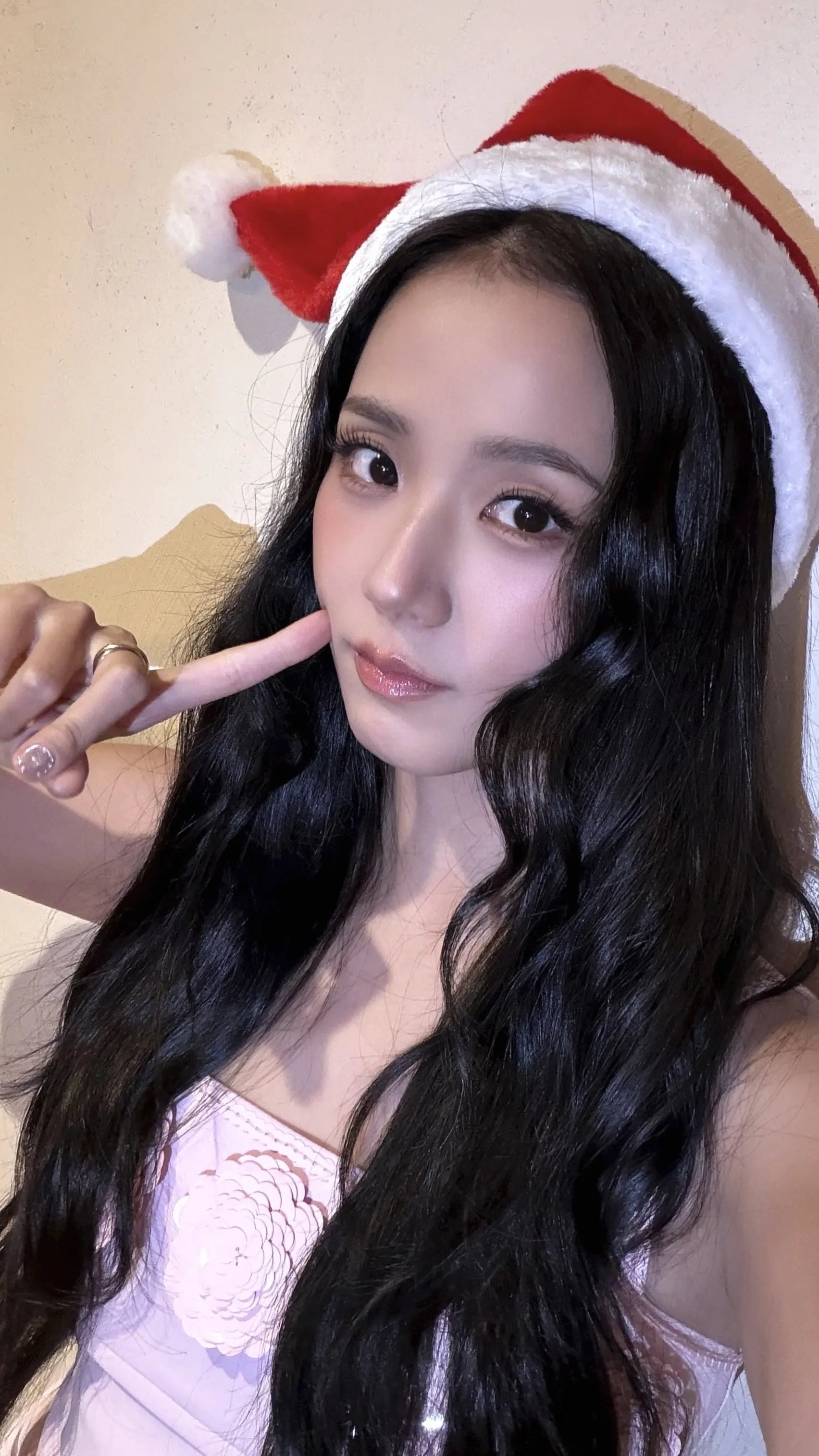 新鲜自拍来咯🤳。