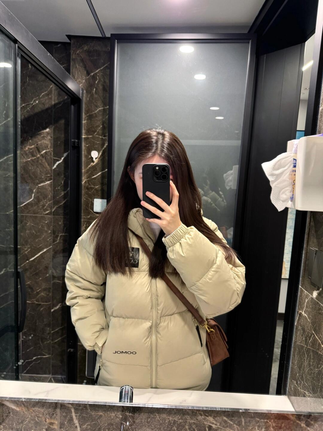 plog好爱这件奶茶羽绒服