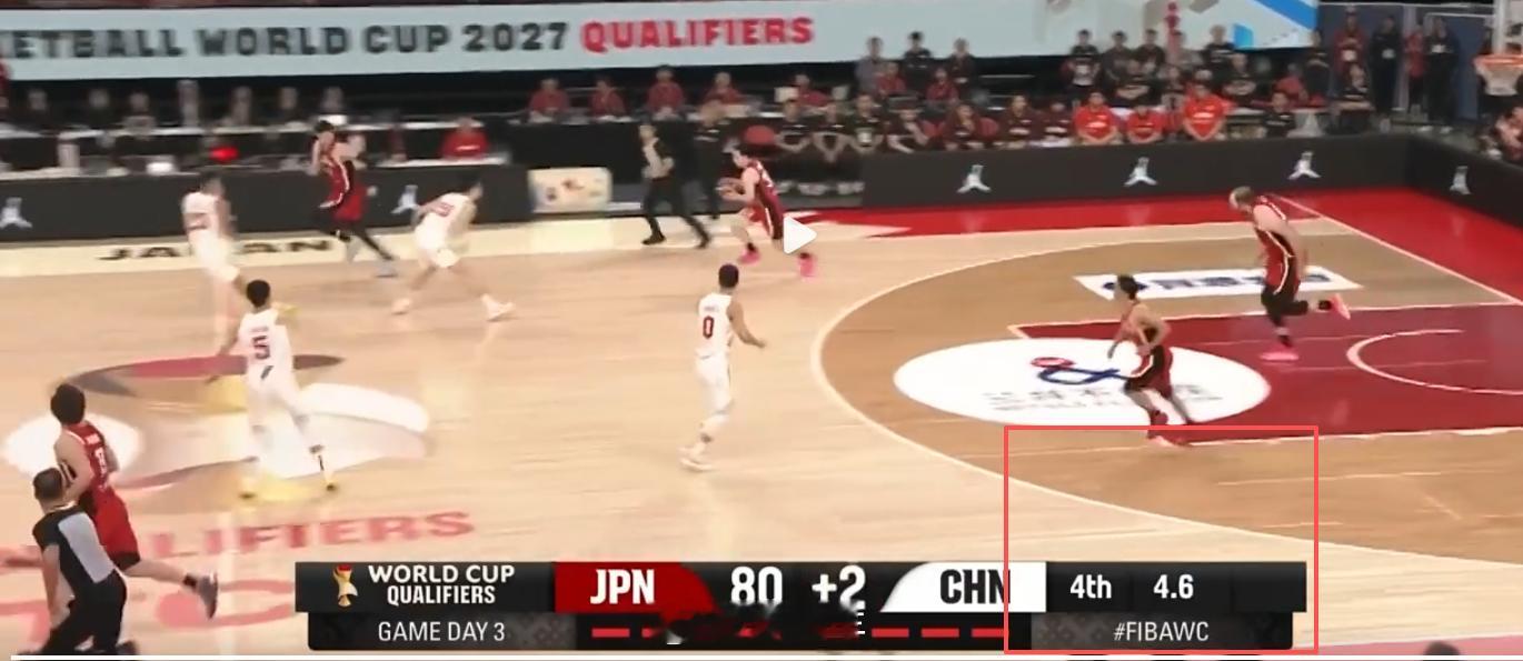 能不能来两个日吹洗一洗，这个不走表怎么解释。中国男篮战胜日本男篮日本 主场哨