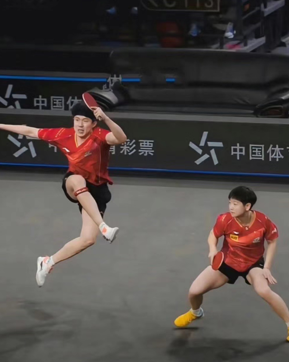 关于乒乓球摄影师抓拍神图 