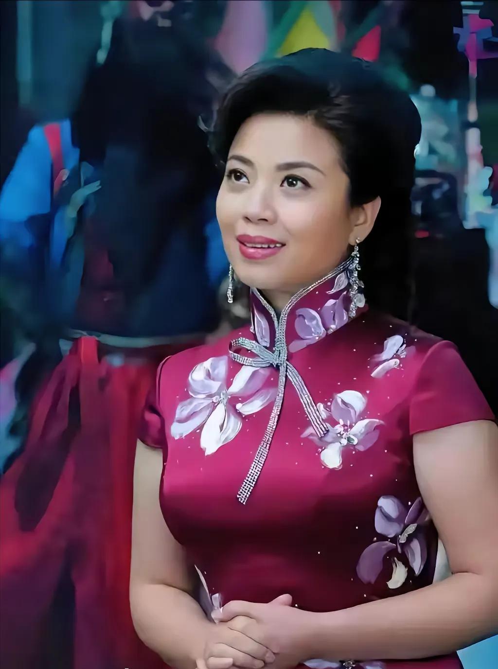27次春晚的张也，今年58岁，几乎不上热搜了。有人替她可惜：没结婚没孩子。可没人