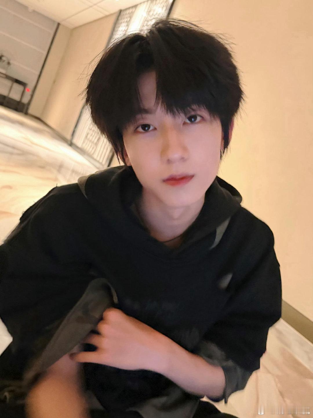 杨博文体能恢复中愿杨博文早日完全康复，重新焕发舞台之下的灵动与舞台之上的光彩。也