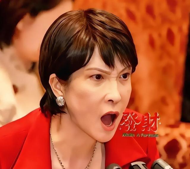 日本政府宣布了！日本政府宣布从明年7月起，所有坐飞机或轮船离开日本的人，都要多交