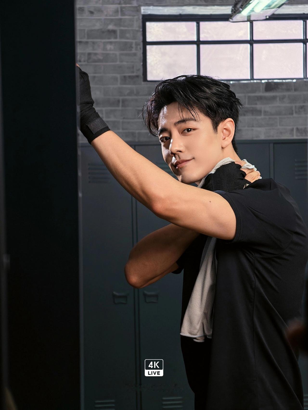 荣耀500给战哥拍的Live图好清晰，画质超好，被种草啦
荣耀500 肖战荣耀数