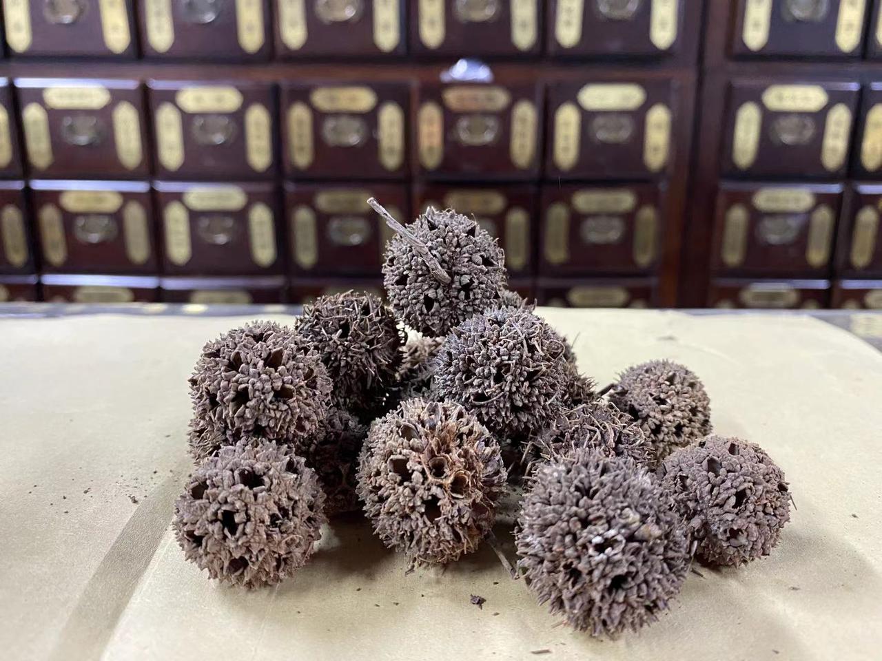 卵巢囊肿是阴邪停于下焦，不驱阴邪，做多少手术也无济于事！爷爷在生命最后一刻，给我