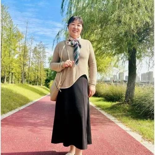 漫步公园，享受宁静时光公园治愈系美景 散步公园风景 公园小路散步 公园风光掠影 