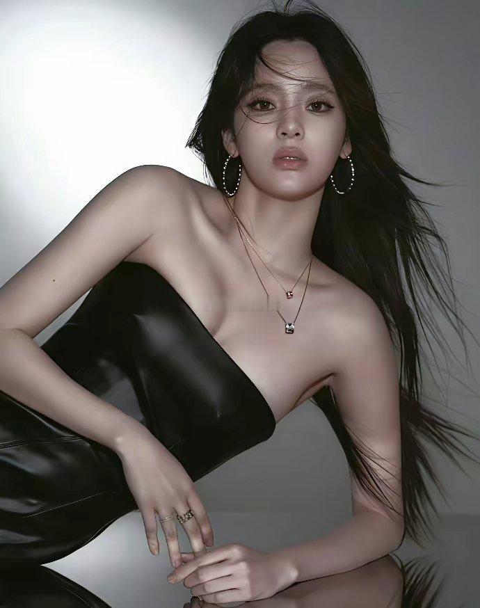 欧阳娜娜肉肉的身材好美啊 