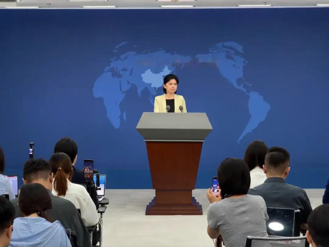 挡不住！台胞赴陆交流热度暴涨，民进党抹黑设限，民众党赴陆交流，朱凤莲“来一趟超值