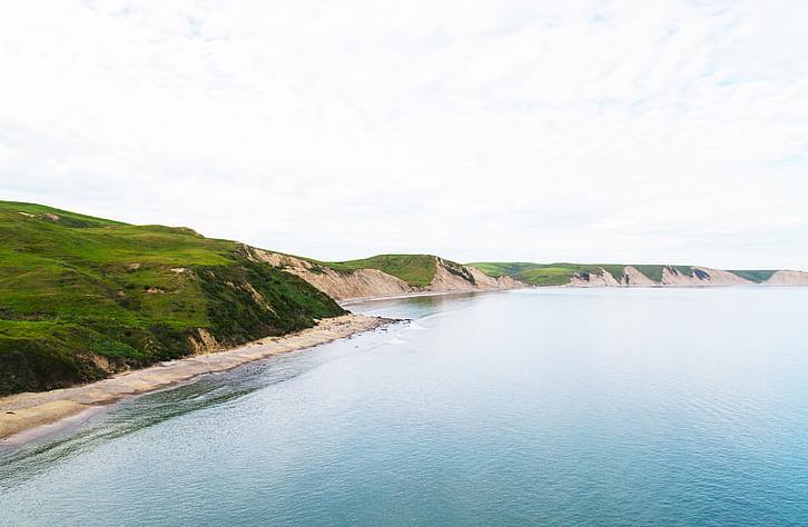 冯唐有句话很通透：
"当你舍不得
为自己花钱的时候，
你就成长了；
当你舍得为自