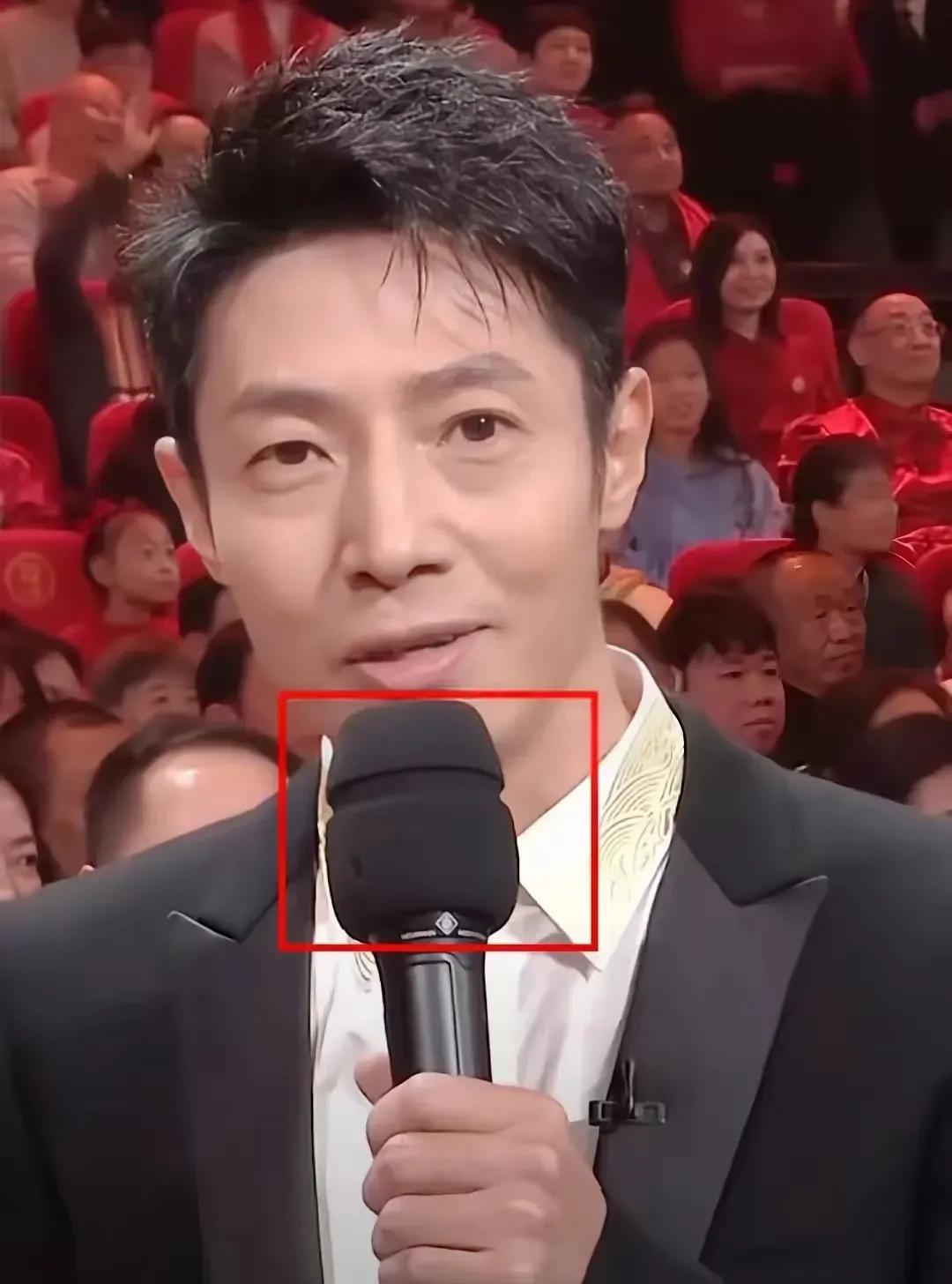 以前的劳模都是采煤工、掏粪工、纺织女工，现在都是演员、明星、企业家！把他的名额给