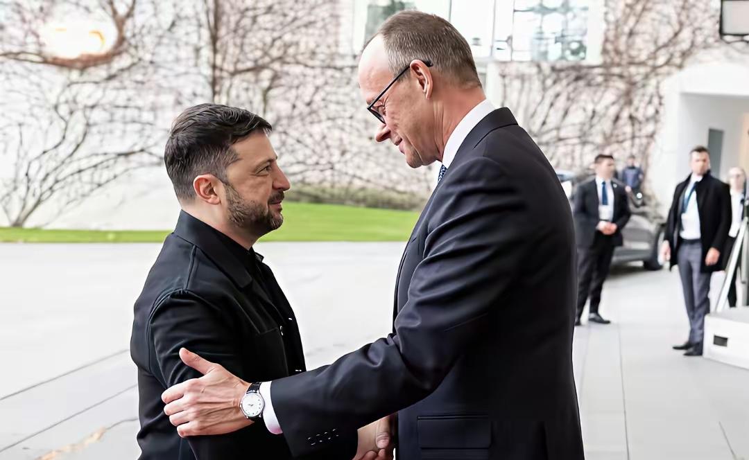 泽连斯基演了出大戏，赌上国运，把自己演成了悲剧主角！老欧洲嘴上全是主义，心里都是