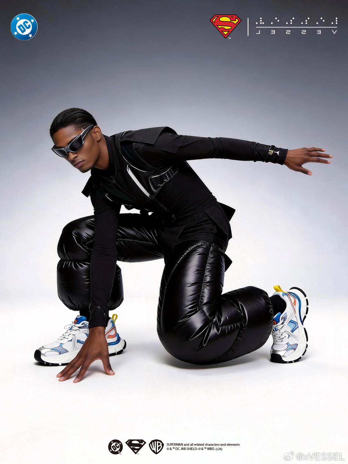 超人的传奇在于“选择”他拥有成为神的力量，却选择平凡人的生活xVESSEL将这份