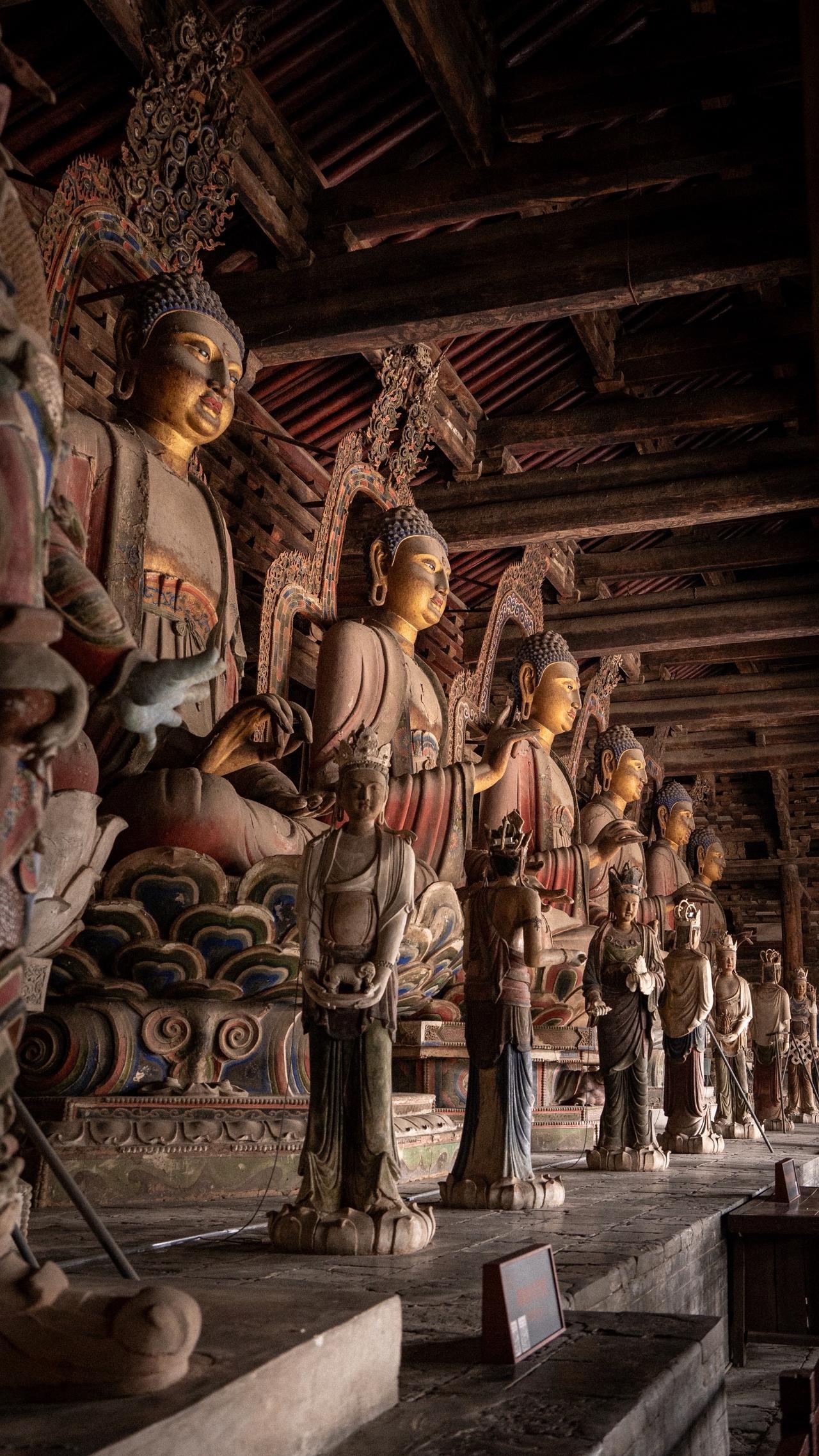 大连出发！千年大佛，看一眼少一眼！

也许某一天就永久关闭了！在辽宁锦州义县，藏