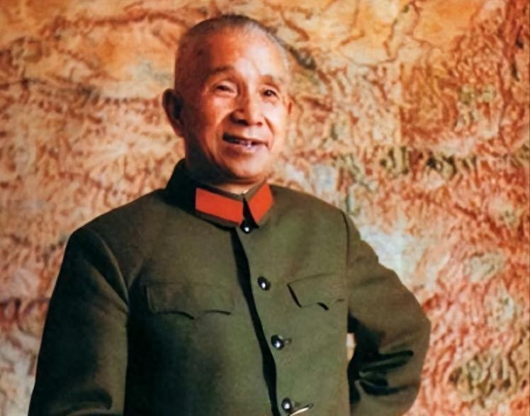 华野每当粟裕要打重要战役时，参谋长总会巧合般地不在司令部，这种现象有何深意？
1