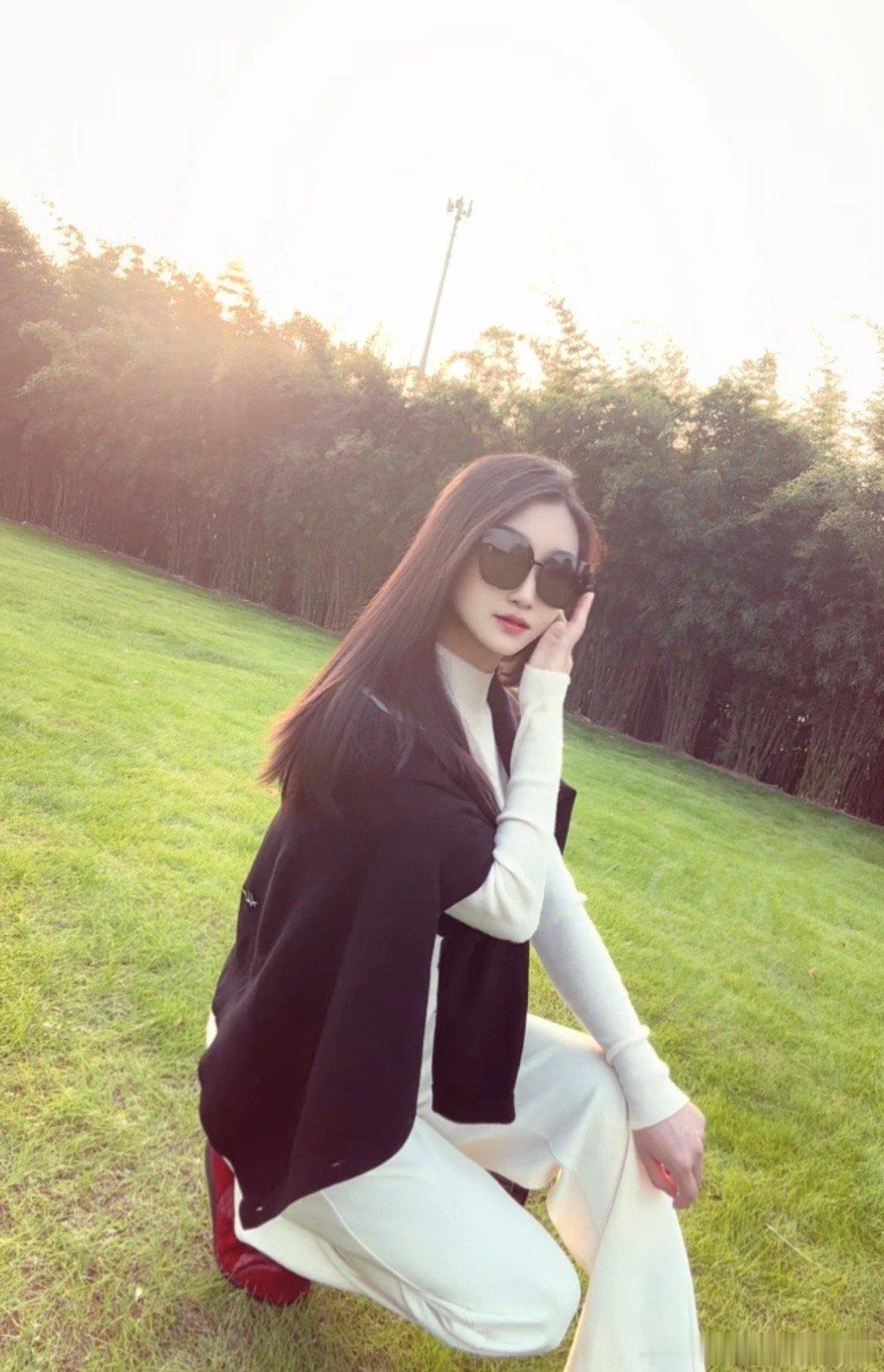 被阳光晒透的每天 