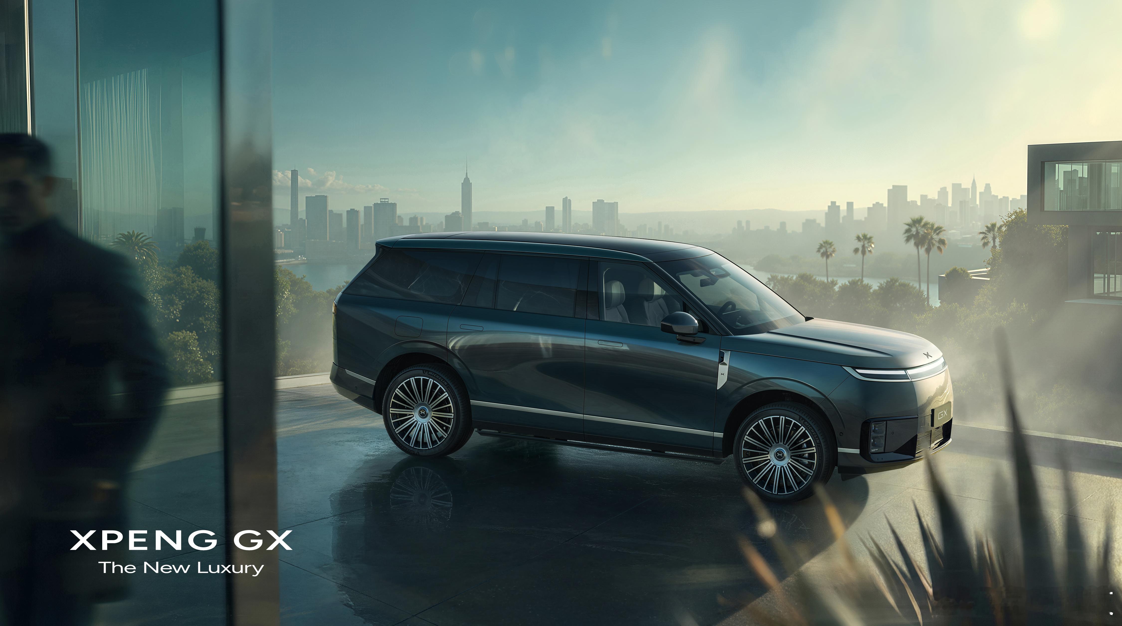 内部流出真料：这车玩后轮转向是真的猛，5米2的车转弯比小车还溜！听说座舱能躺平，