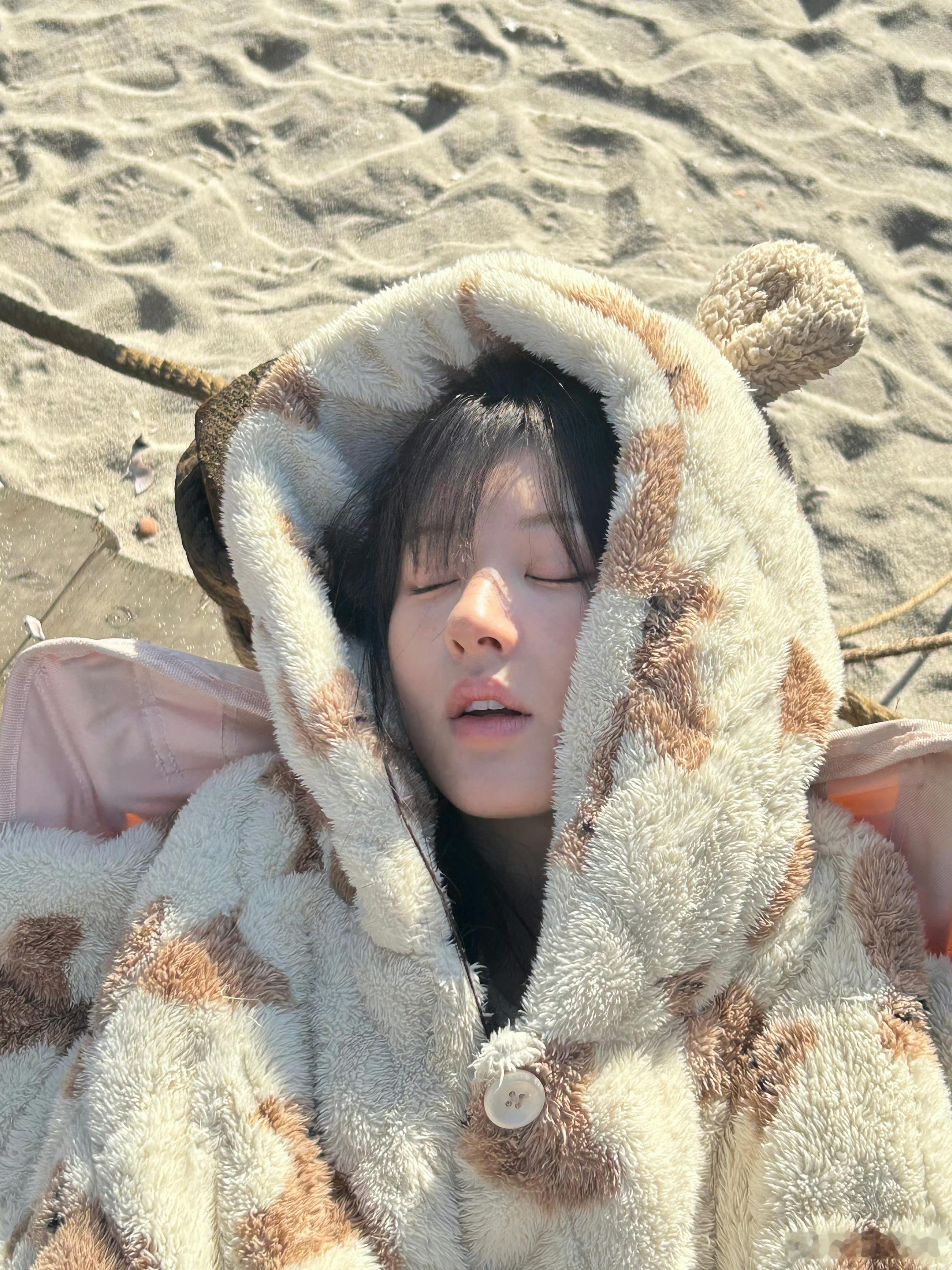 赵露思人没来剧来了  火星情报局  希望能看到赵露思回归火星，来个大家庭团建。 