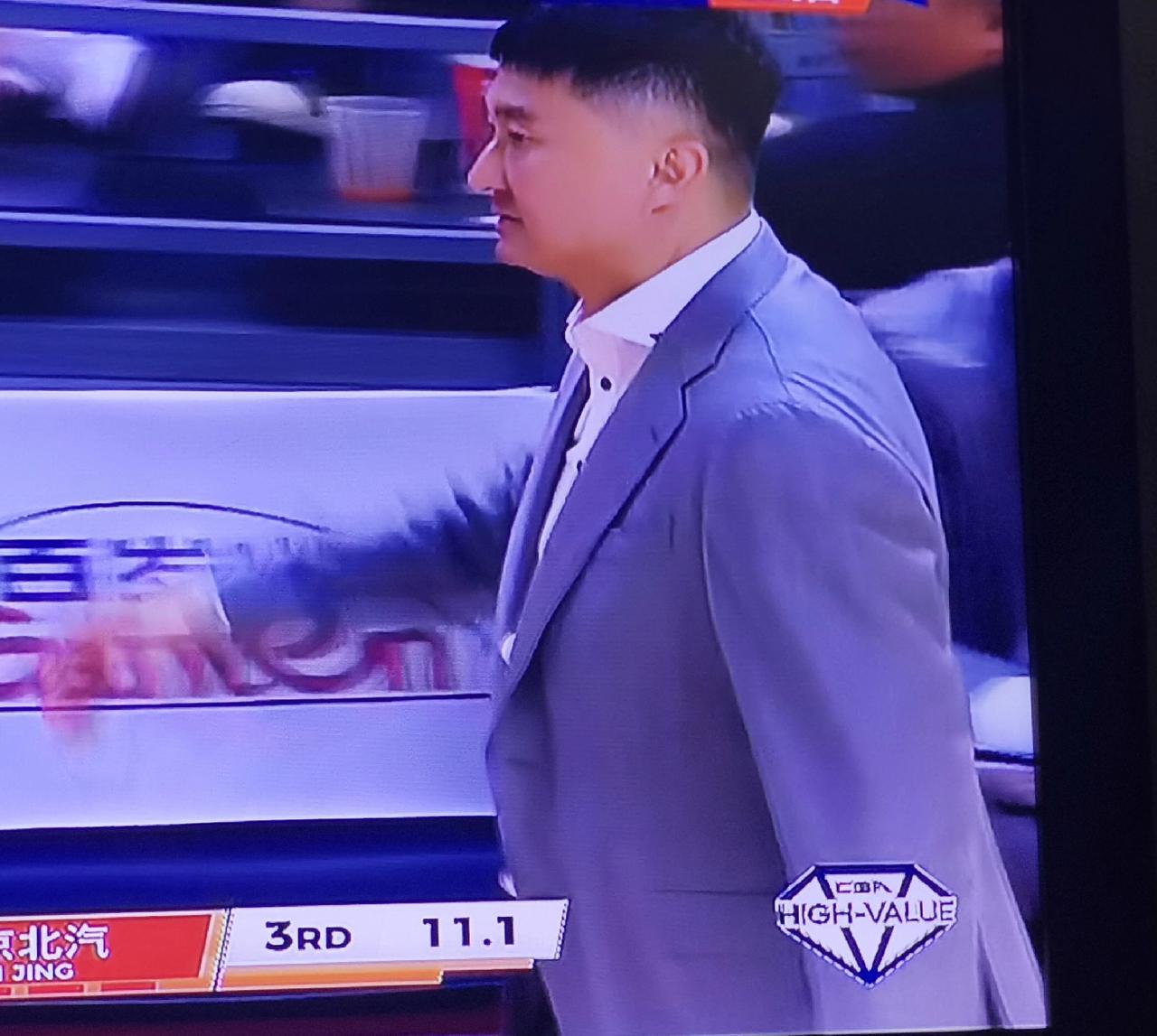 从16比1到93比96落败，广东队还是差了一口气。最后00.5秒，崔永熙没有防住