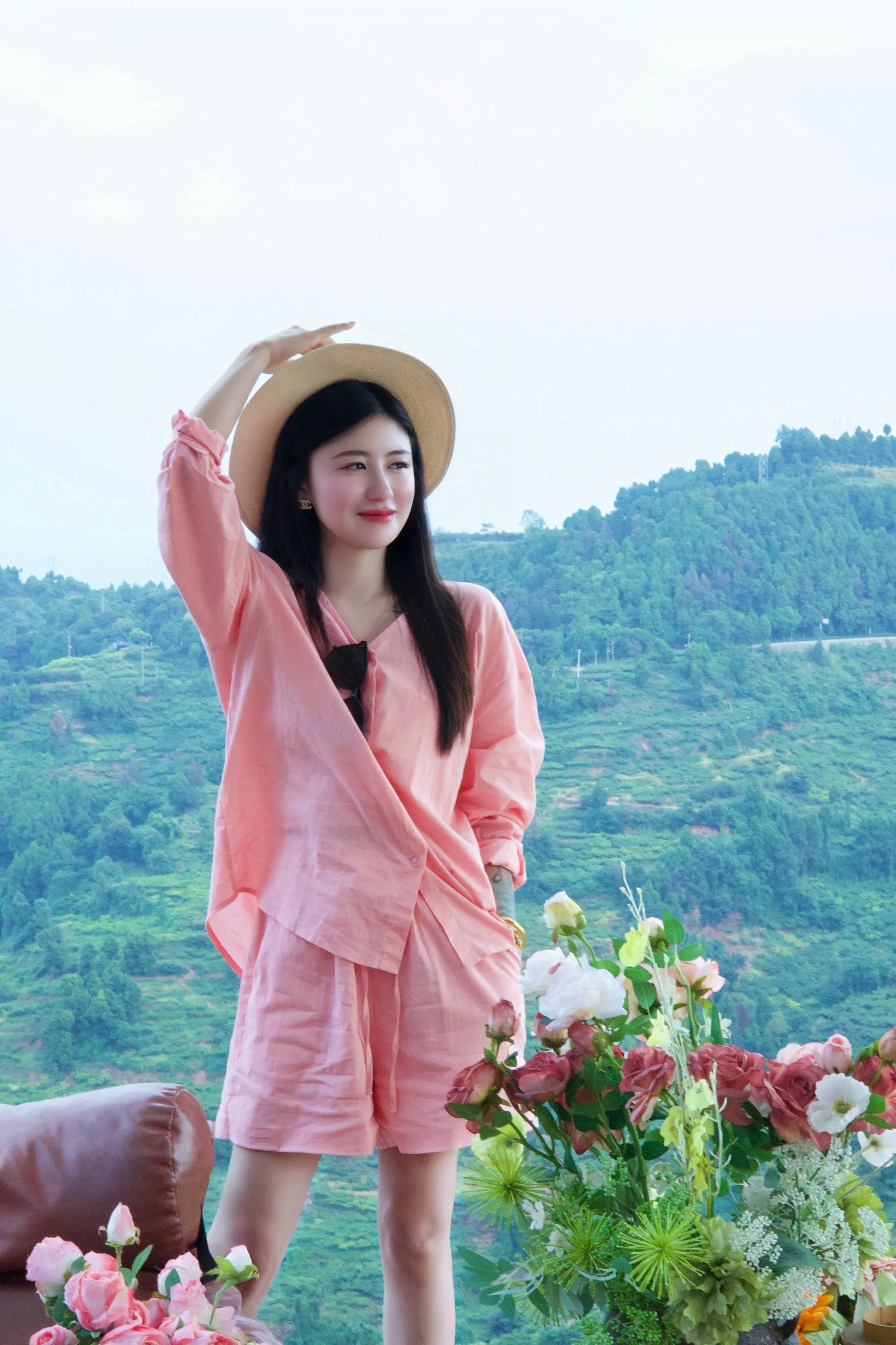 好事不嫌晚 后登船者先上岸 是缘总会圆