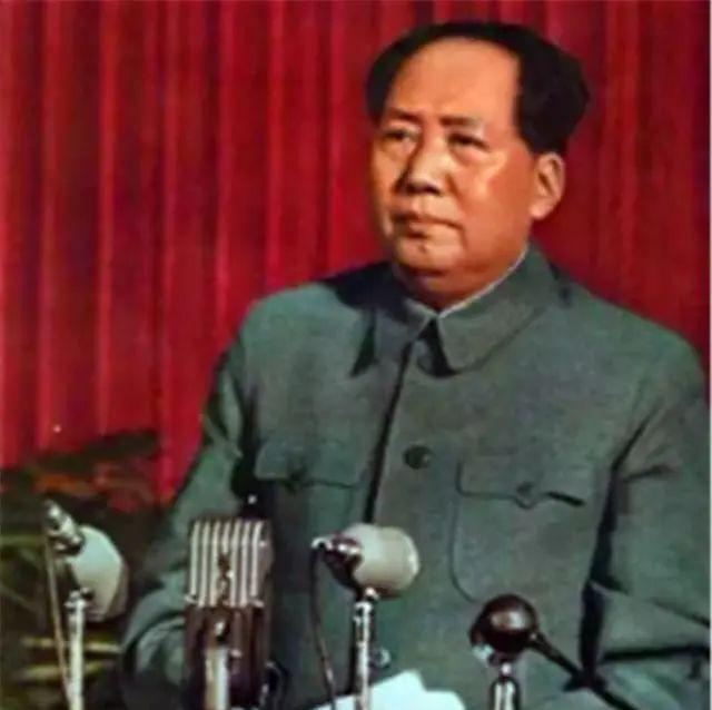 丹麦学者柯比·安诺生指出：“毛泽东主席的最重要的贡献，也许就在于他的思想伸入到了