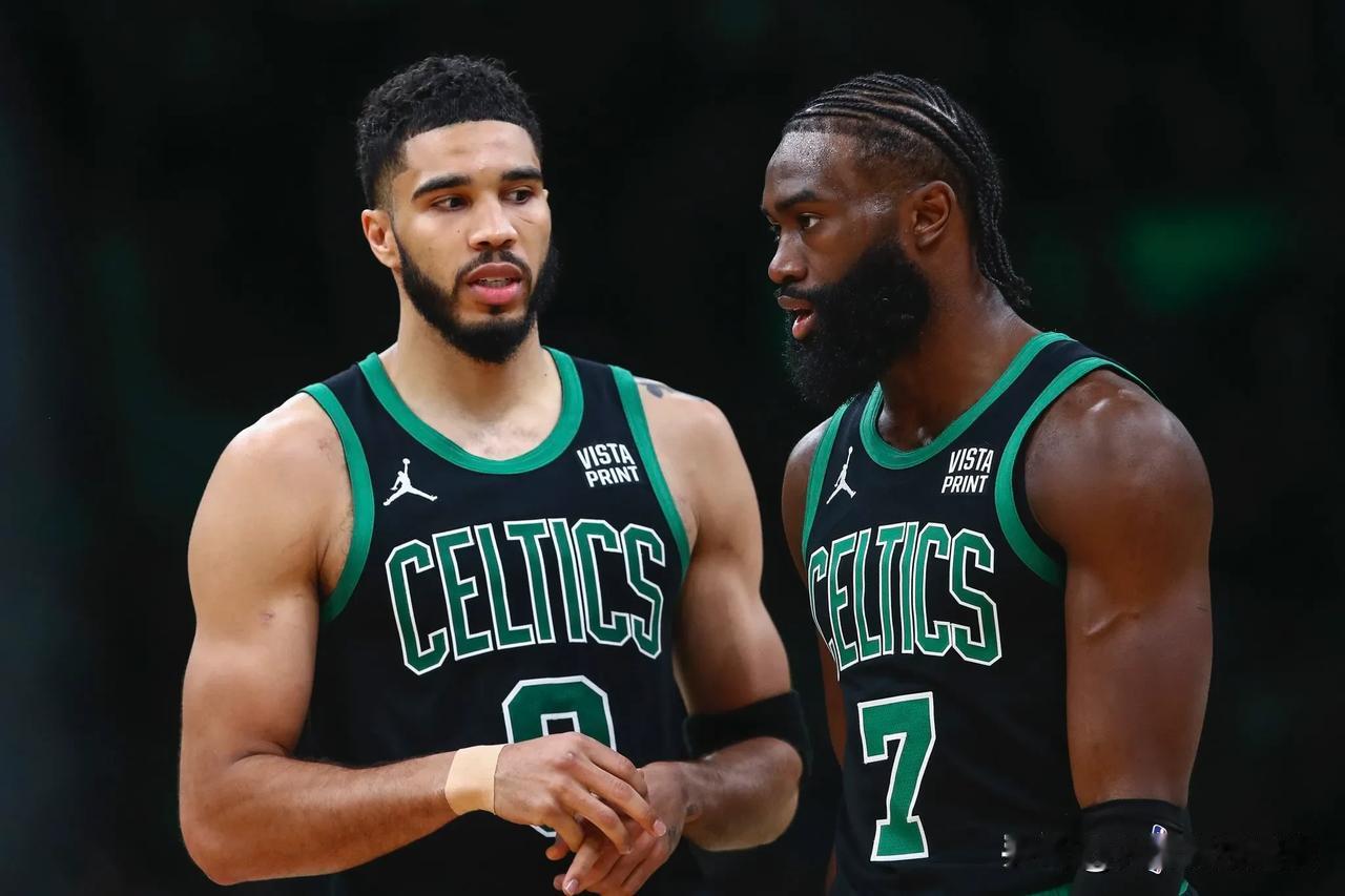 凯尔特人队拥有 3 月份得分前 7 名中的 2 名：

1.卢卡·东契奇——场均