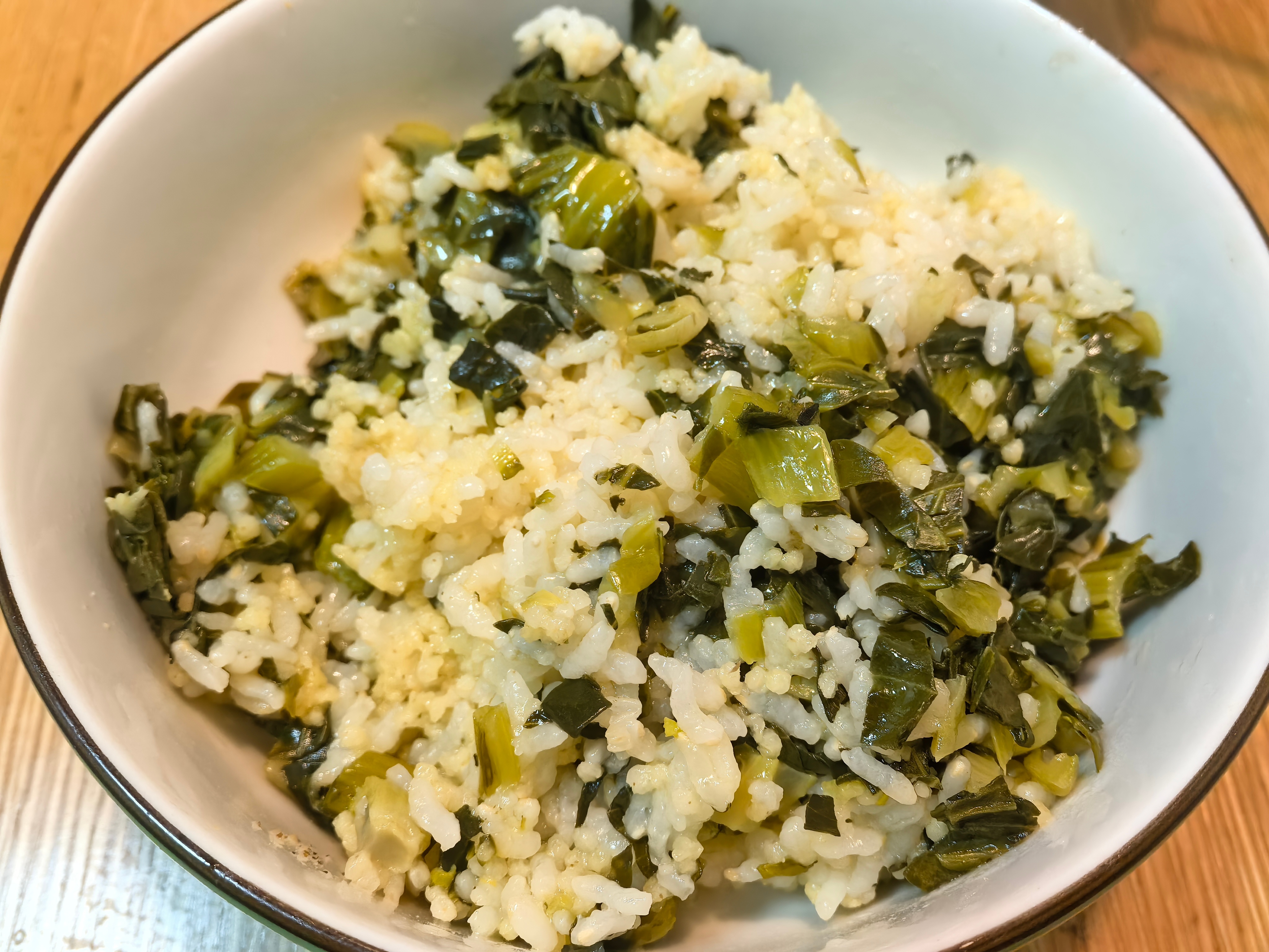 #波妞家的晚餐##我家健康好食物# 【菜饭】今晚我家又做了菜饭，就是用上海青小油