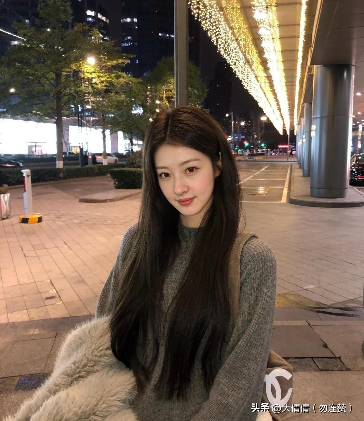 现在才明白，
职场最高级的活法，
不是锋芒毕露，而是松弛。
遇到烂人烂事，不纠缠