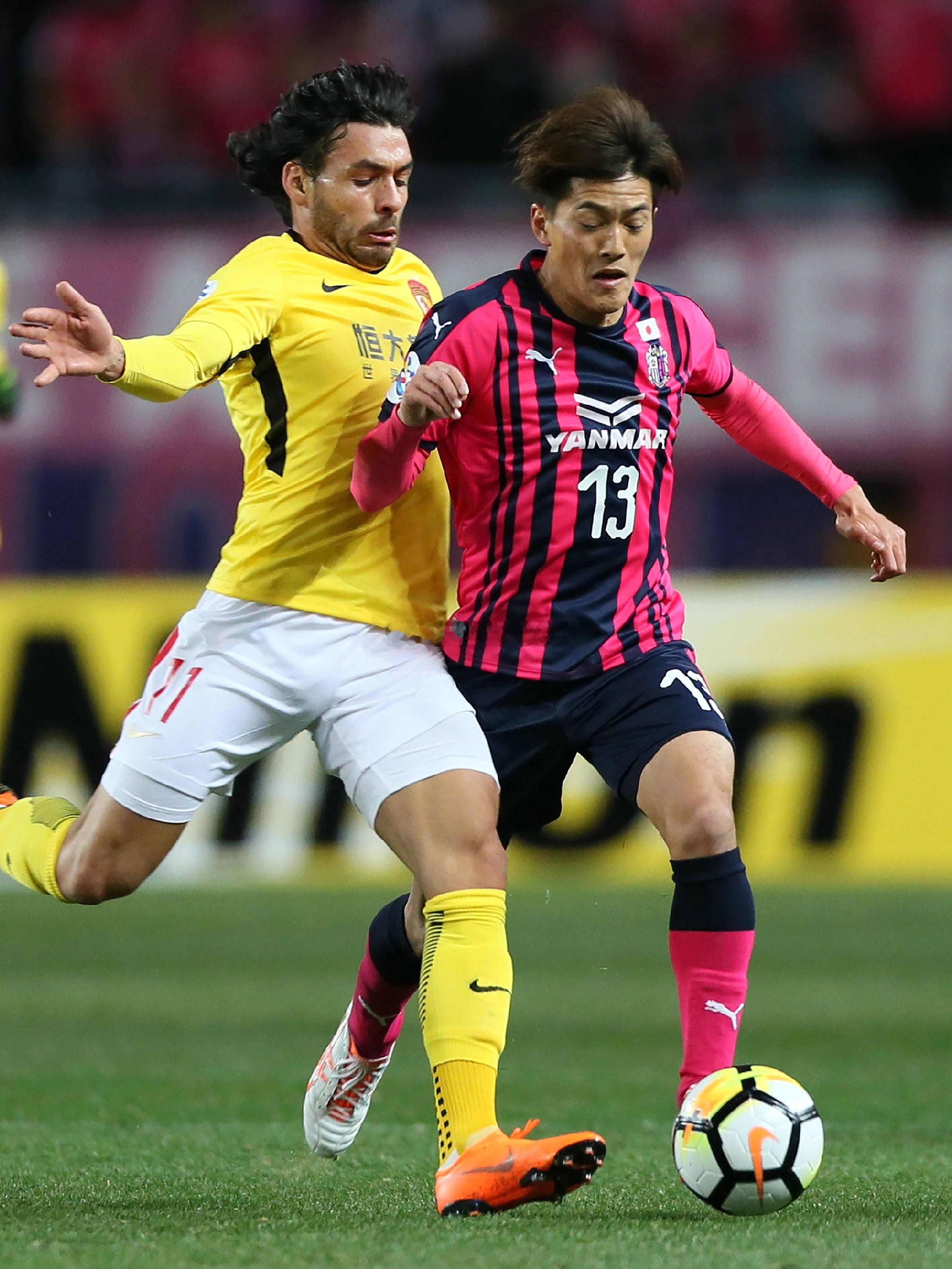 今日看法周六001 日职 大阪樱花 VS 冈山绿雉  (-1)分析：大阪樱花主场