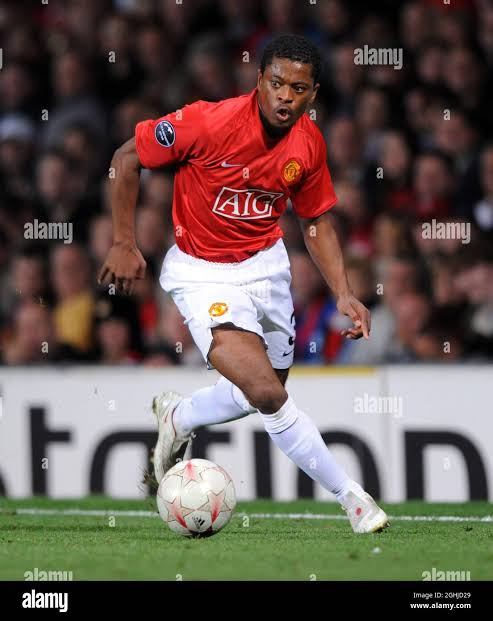 帕特里斯·埃弗拉：“当克里斯蒂亚诺·罗纳尔多邀请你共进午餐时，直接说‘不’！ ?