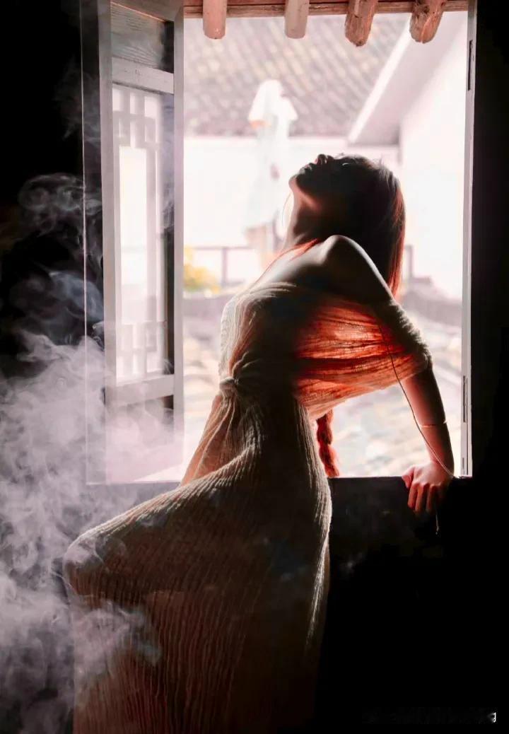 我只想送给结婚人士一句话，这句话如果你们听懂了听进了，带来的影响非常巨大———两