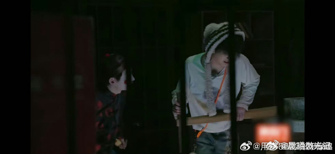 穆祉丞想兄弟了 转磨转到心态小崩，穆祉丞张口就喊兄弟名字，这种下意识真的太好磕了