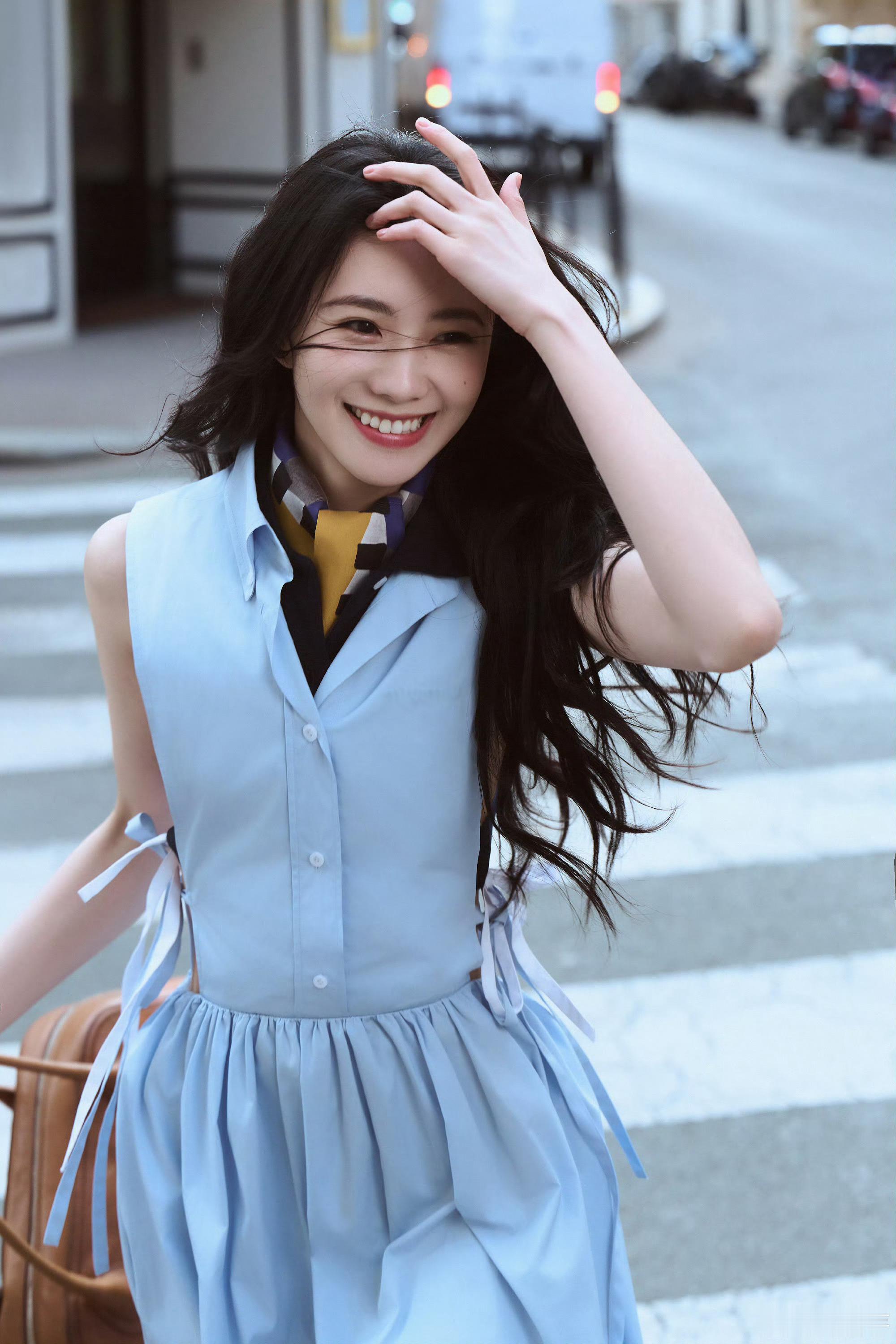 刘浩存  💙刘浩存美顺与长生 你是夏日里我唯一不想躲避的热源