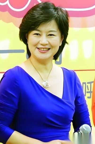 [中国赞]1999年，鞠萍向丈夫提出了离婚，丈夫同意离婚，却让她二选一，孩子和财