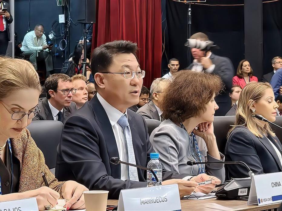 巴拿马背信抹黑中方航运监管 我大使客场亮剑捍卫契约精神
 
大家好，我是小汉。