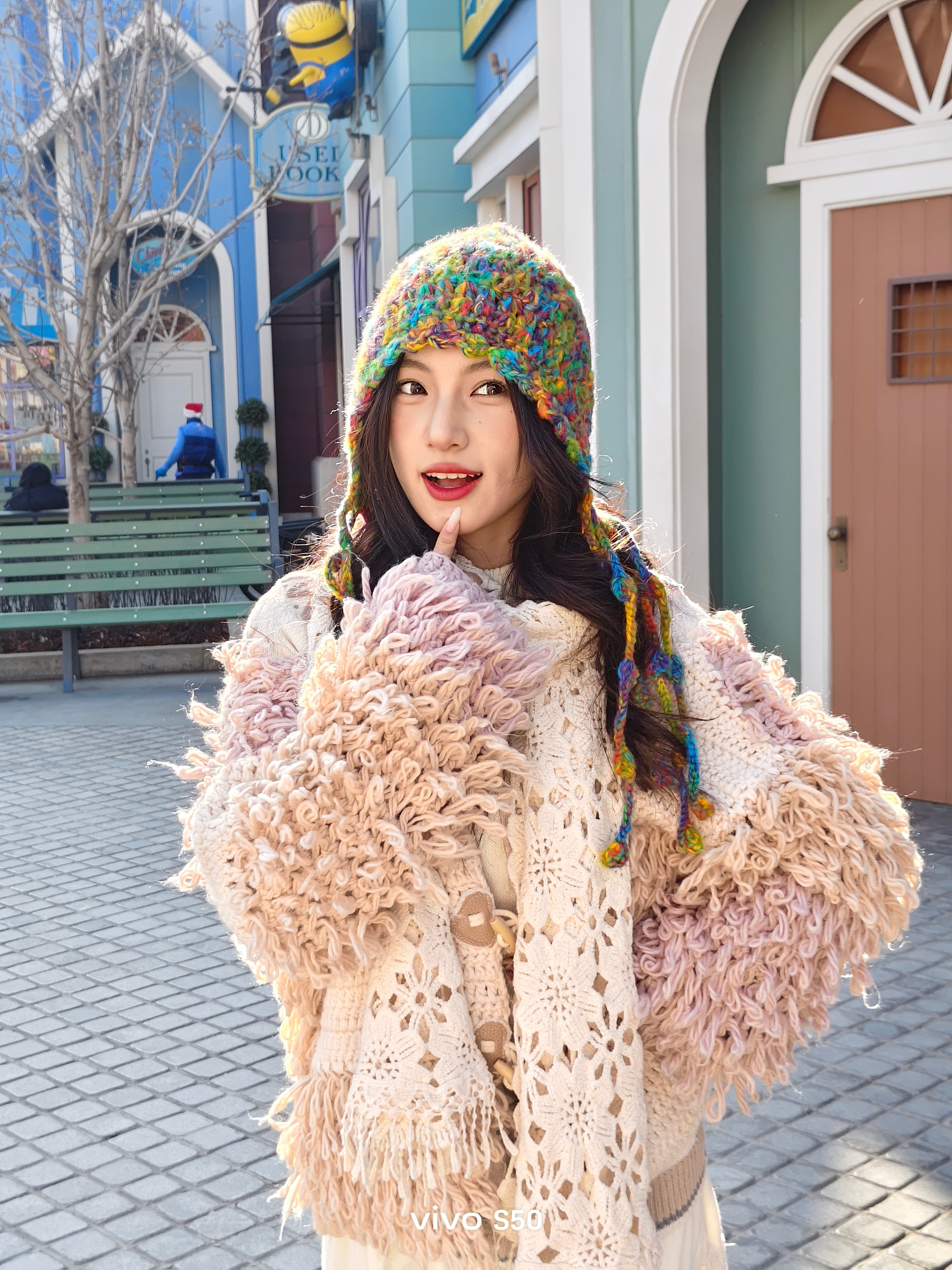 vivoS50拍出恋综电影感最近刷到这种恋综质感的人像大片，没想到是用中端机型拍