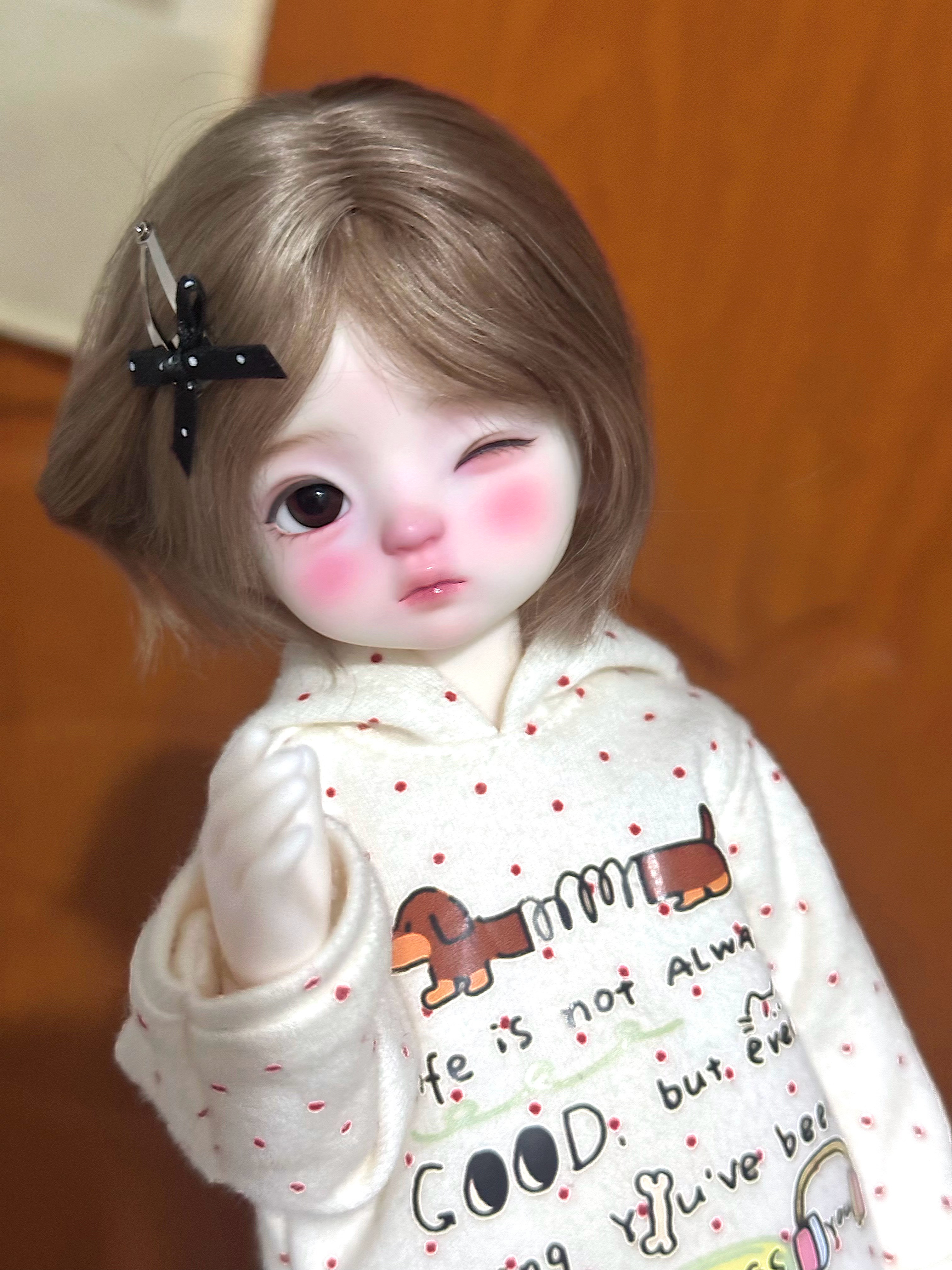 怎么会这么姐妹分明，我一直在笑，明明是同一个脸模，但就是感觉胖乎一圈吧！ 