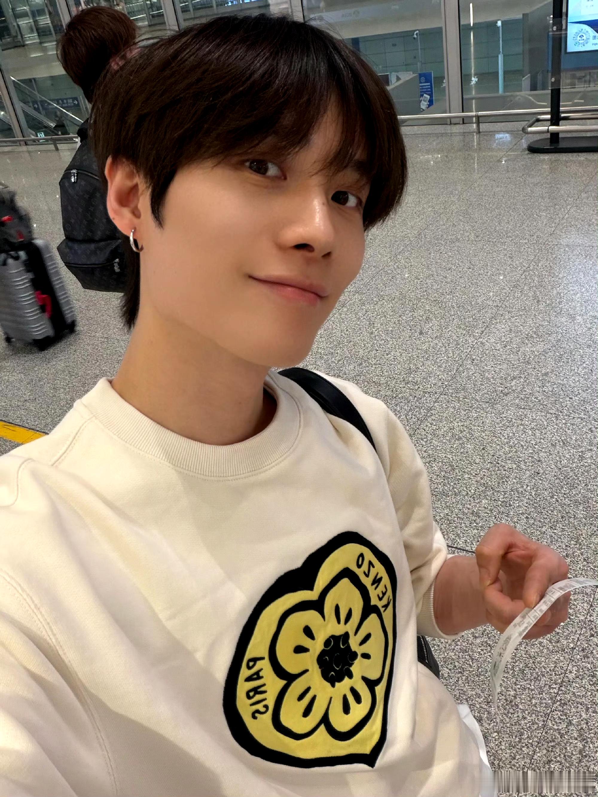 井胧说走到今天算运气好我们的爸爸 别再只说运气了，没有实力接住机会，再大的热度也