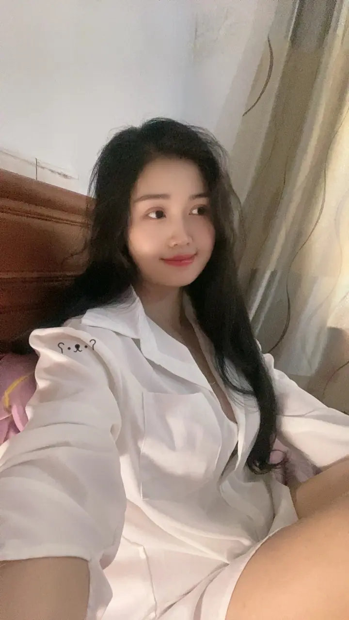 越来越喜欢听老歌，并不是老歌越来越好听，可是这些歌承载了那些年我们回不...