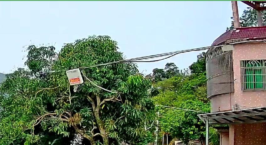 就一台手机就可以跑遍全国这一点，就已经羡慕死外国人了！
我们国家虽然不是富裕的发