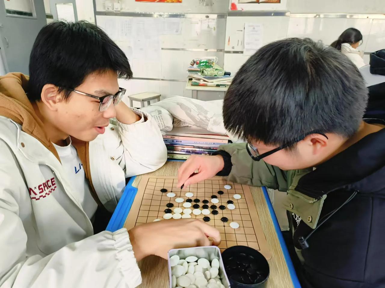 咸阳梦圆职业学校
社团课
