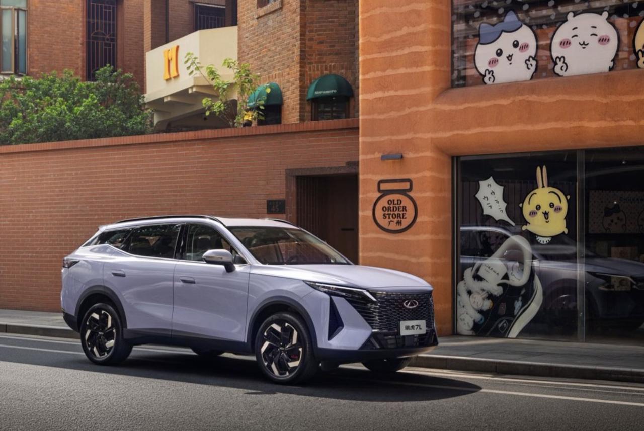 奇瑞瑞虎7L正式上市，有以下看点：
1、官方指导价8.59-10.69万元，限时