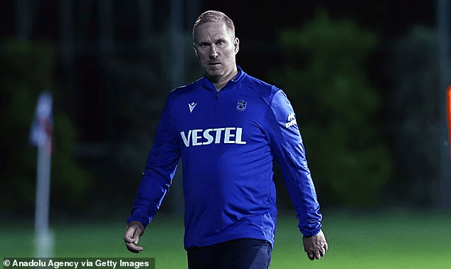 邮报独家：马雷斯卡教练组暂未解约；切尔西界外球数据极差