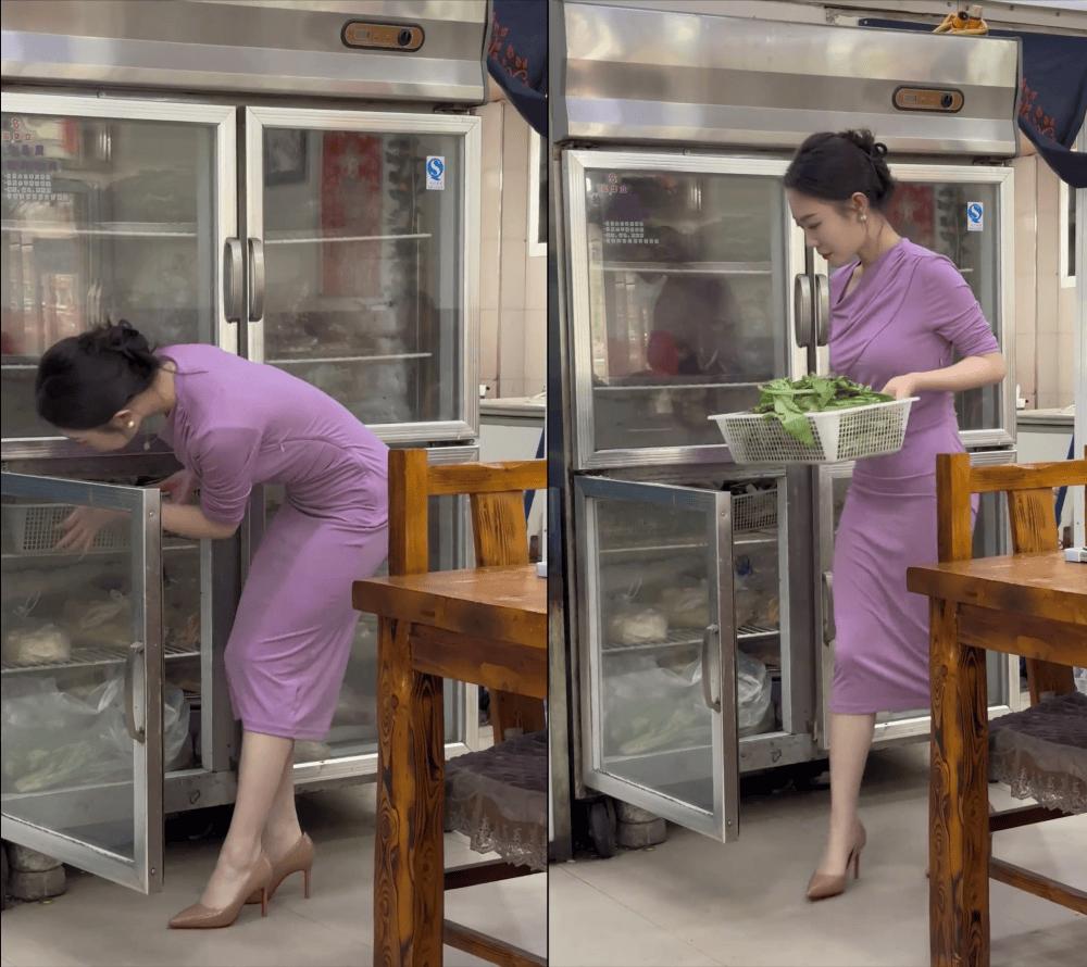 近日，山东临沂一餐馆老板正在店里忙活着，突然一女子带着孩子走了进来，女子小声的问