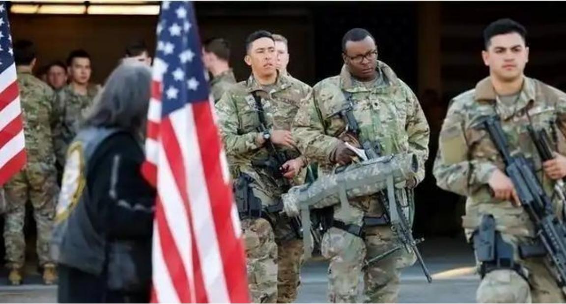 美国多家媒体曾经发出警告，矛头直指中国：不要轻易触碰战争的红线！因为中美一旦爆发