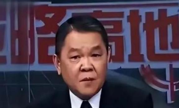 台湾时评人黄征辉呼吁：若大陆满足“两个条件”，台湾应尽快与大陆统一。第一个条件是