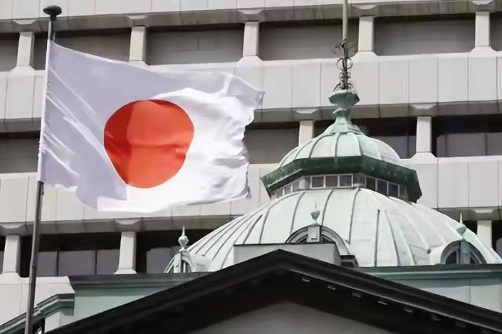 明明是日本入侵中国，给中国造成了巨大的伤害，可是日本人却普遍反华，原因并不复杂，