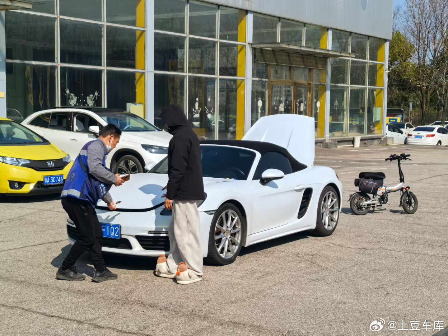 给我拍这么帅保时捷718已售 