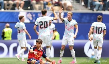 法国西班牙会师半决赛7月11日凌晨，2026世界杯1/4决赛西班牙2比1击败比利