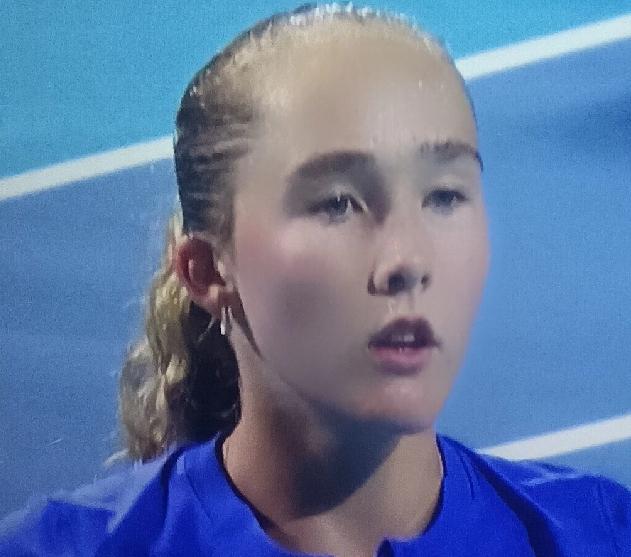 米拉·安德列娃2-1战胜凯斯勒，晋级迈阿密站32强！
       2026年3